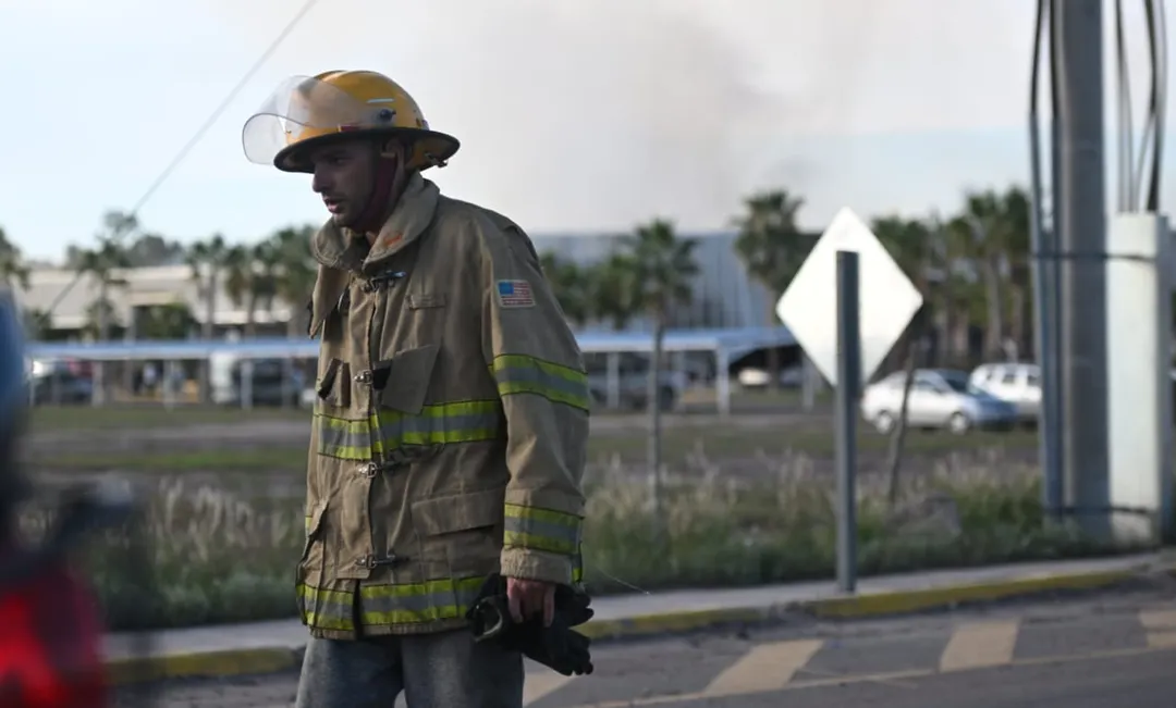 Bomberos Voluntarios de distintos puntos de Mendoza unificaron sus reclamos y pidieron una audiencia con la ministra de Seguridad, María Mercedes Rus.
