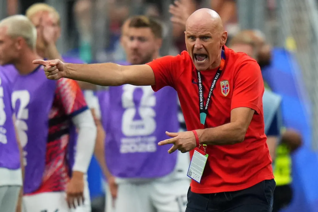 Ståle Solbakken, entrenador de Noruega, en el partido ante Costa de Marfil. 