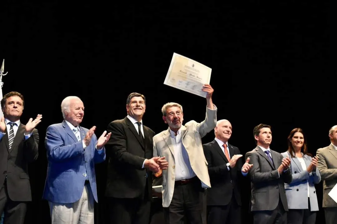 Ricardo Mansur vuelve a la política.