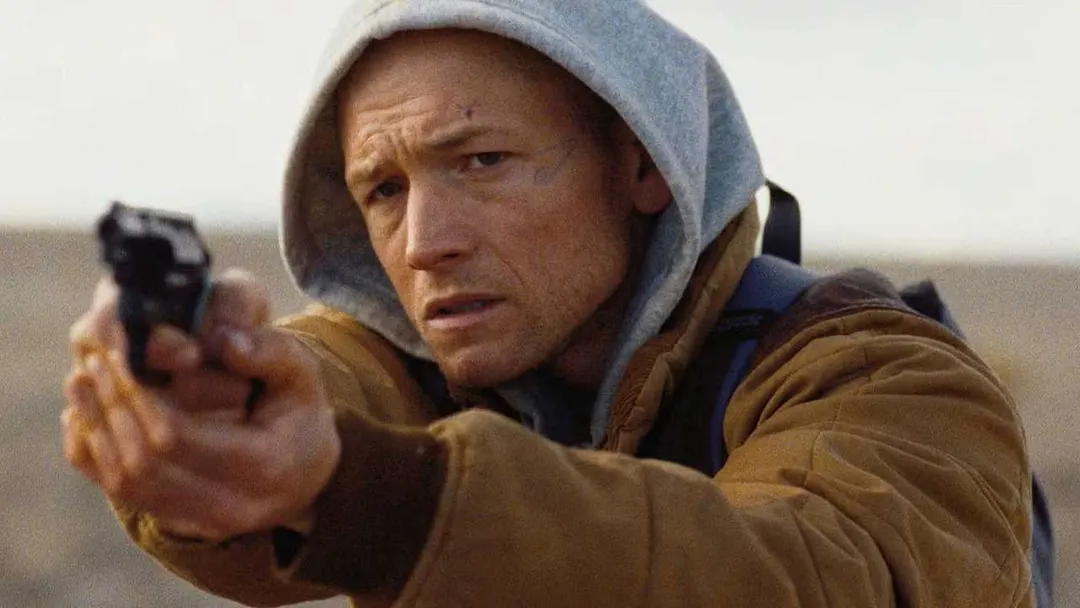Taron Egerton protagoniza Asiento mortal. 