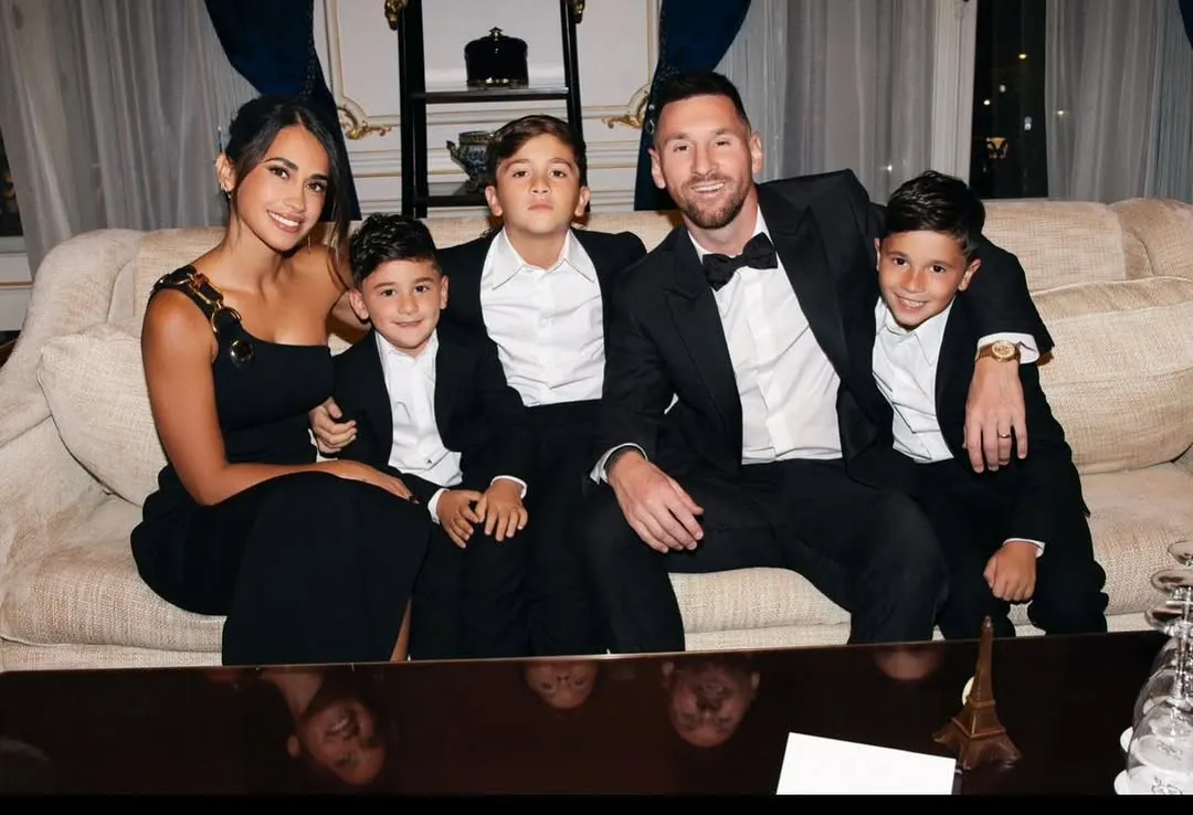 La foto que, el año pasado, publicó Antonela Roccuzzo para saludar a su esposo Lionel Messi.