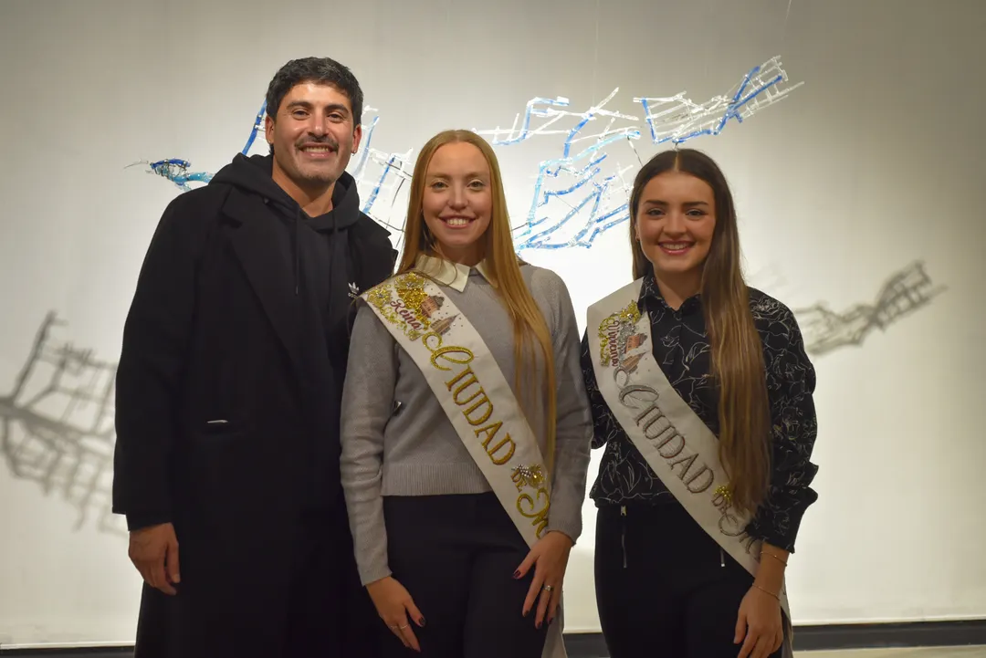 Lucas Estrella, Celeste Sammartino y Sofía Sosa.