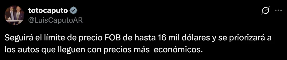 El posteo de Luis Caputo sobre la habilitación del cupo para importar 50 mil autos eléctricos en 2026.