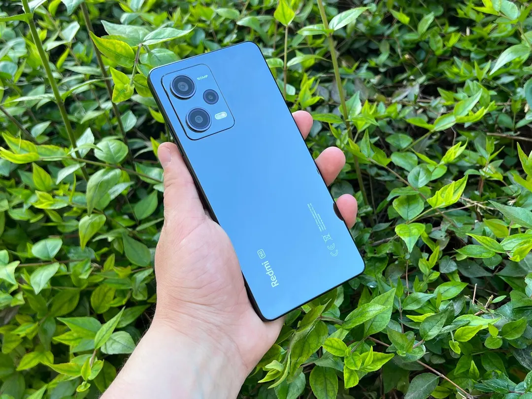 El Redmi Note 12 Pro+ 5G luce su módulo de cámara de 200 MP, el mayor salto fotográfico de la línea Xiaomi.