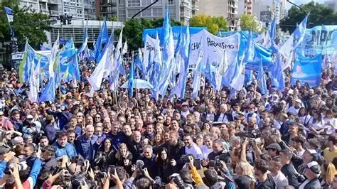 Desde que se decretó, me opuse a que el 24 de marzo fuera feriado. 