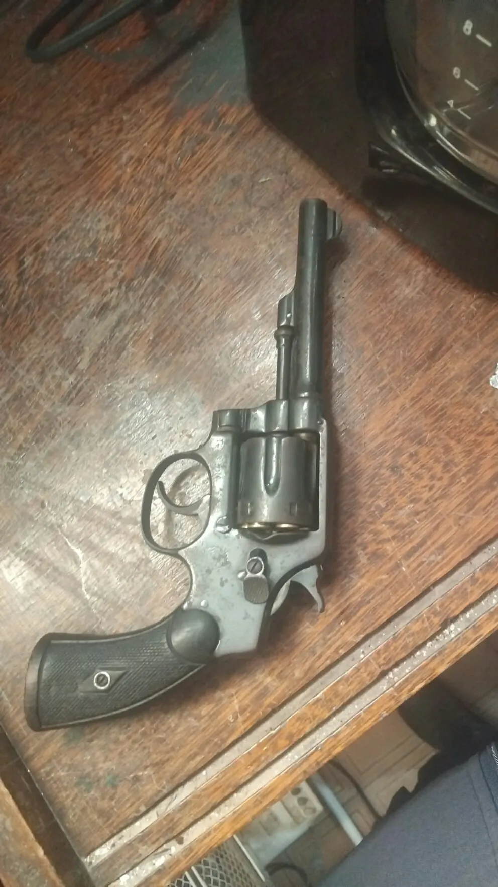 El arma que llevó el niño al colegio en La Matanza