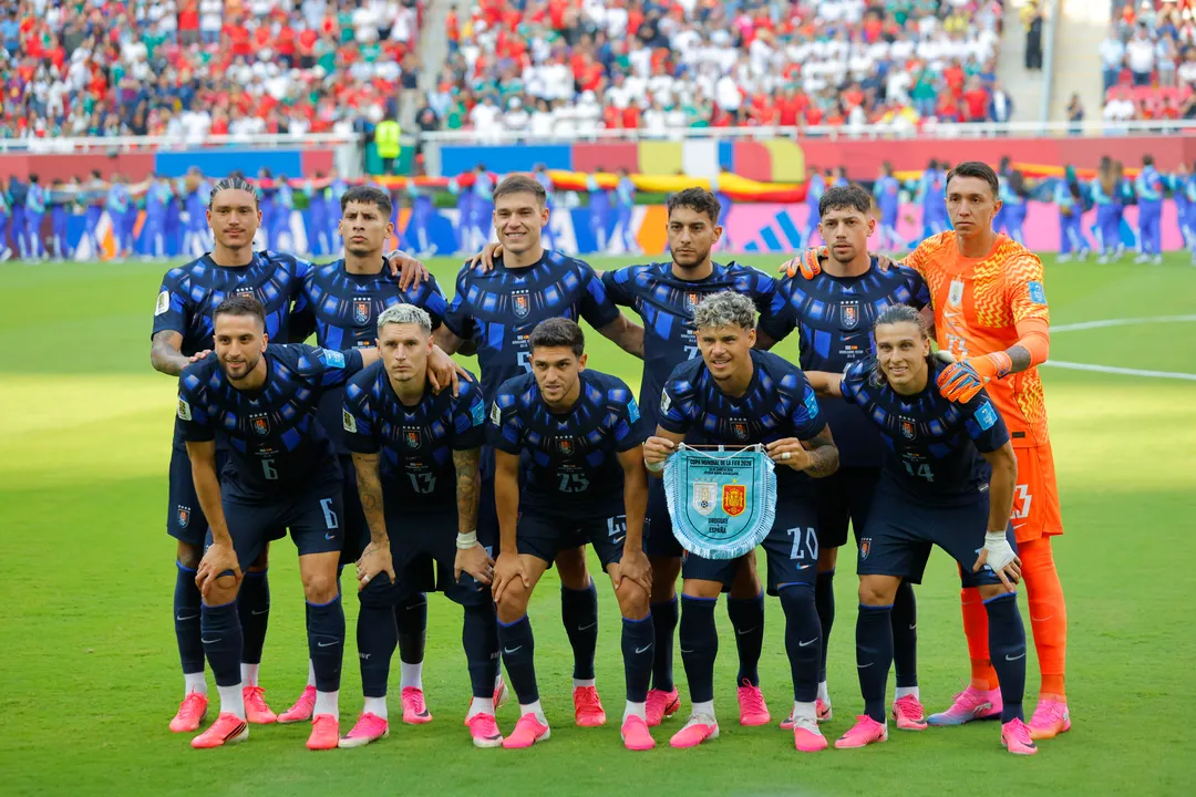 Argentina podría enfrentar a Uruguay en el Monumental.