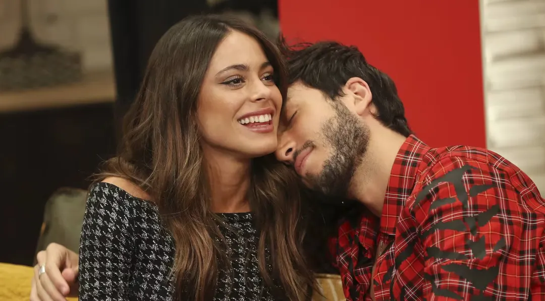Sebastián Yatra evitó profundizar en el conflicto entre Tini Stoessel y su familia.
