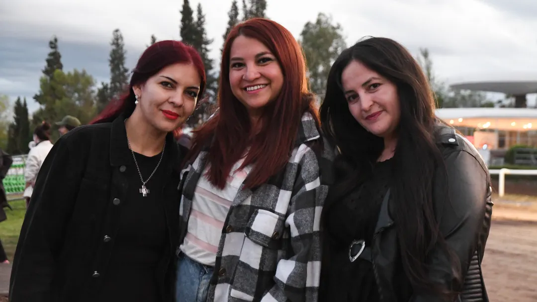 Eliana, Rut y Morena.