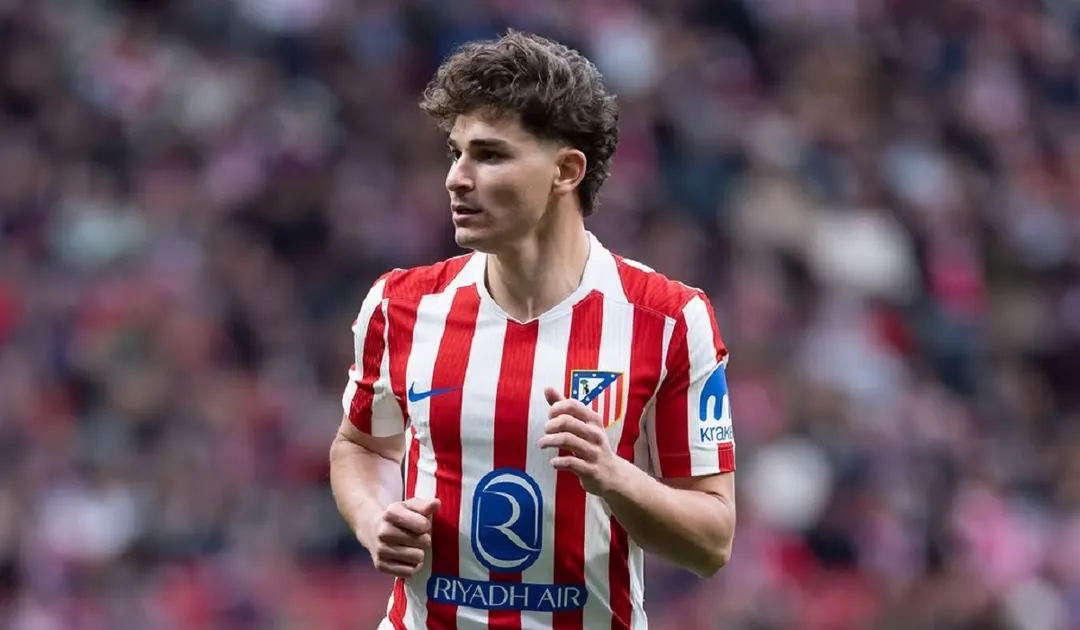 Pese a sus deseos de dejar el club, Julián Álvarez seguiría siendo jugador del Atlético de Madrid.