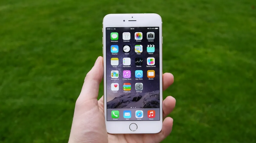 Los modelos de iPhone antiguos carecen del soporte técnico de fábrica necesario para actualizar el sistema iOS.