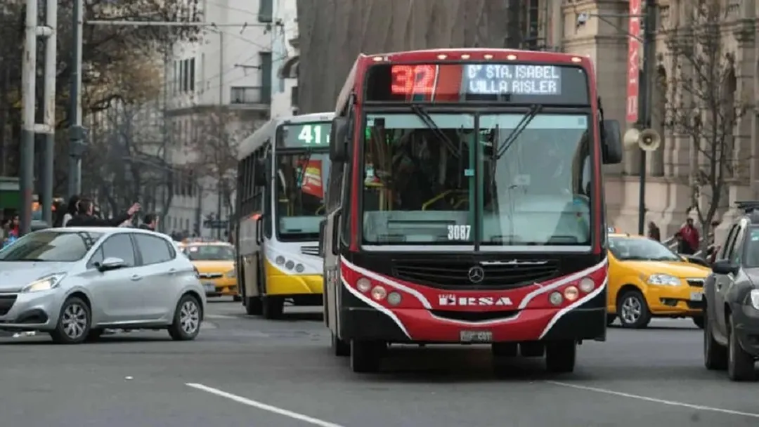 El transporte público del AMBA funcionará con horarios especiales durante el 25 de mayo. Foto: Municipalidad de Córdoba
