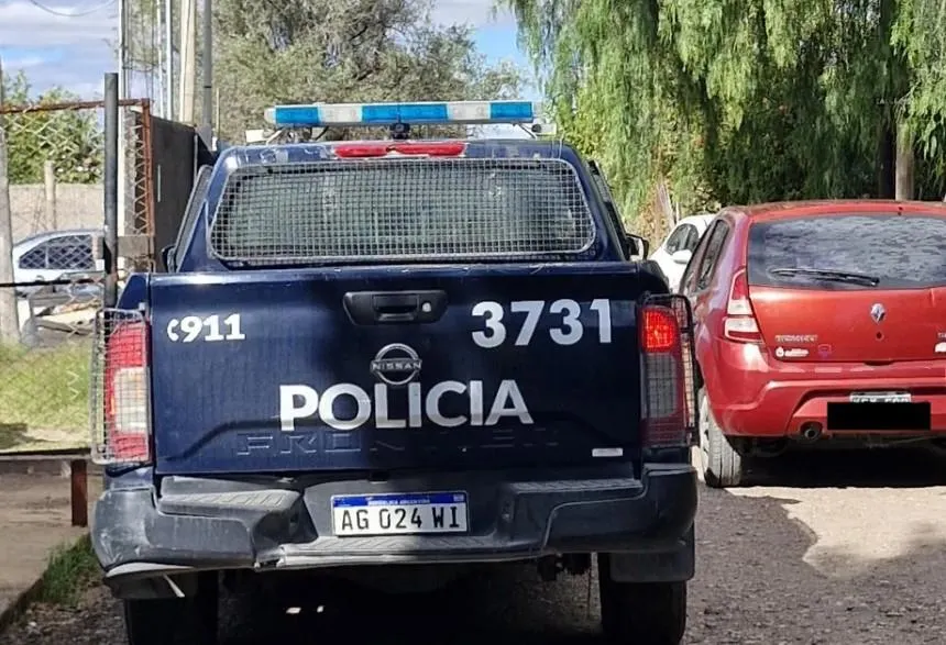 La escena policial en Montecaseros, San Martín, donde se halló el cadáver de Magallanes.  
