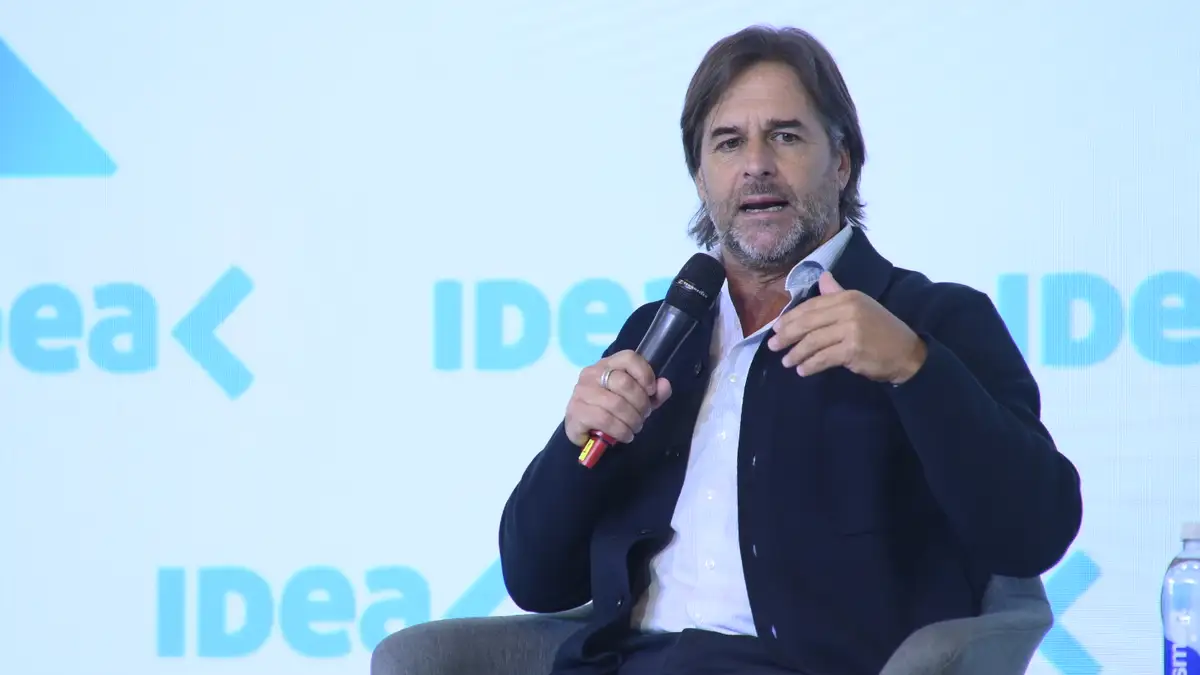 Luis Lacalle Pou le envió un mensaje tácito a Milei: “El presidente tiene que ser factor primario de unión”