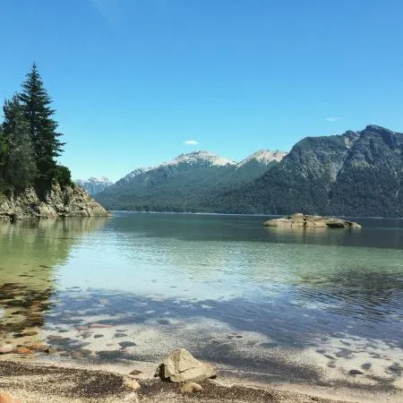 Villa Tacul, Los Coihues, Playa Bonita y Bahía Serena ofrecen algunas de las mejores playas para relajarse en la Patagonia.