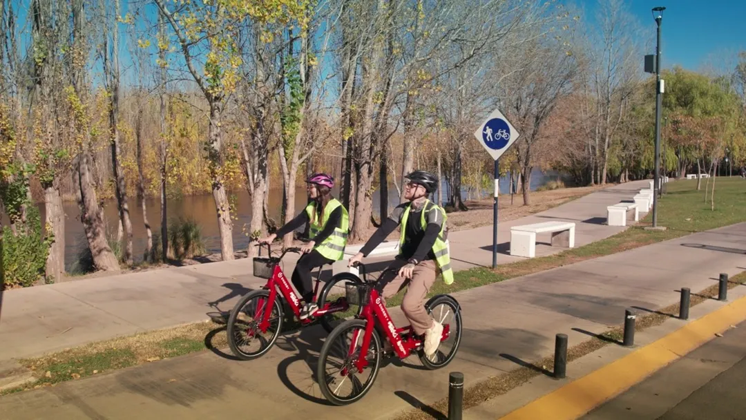 Las bicicletas eléctricas del sistema Bike Sharing pueden ahorrar hasta 10 kg de CO diarios.