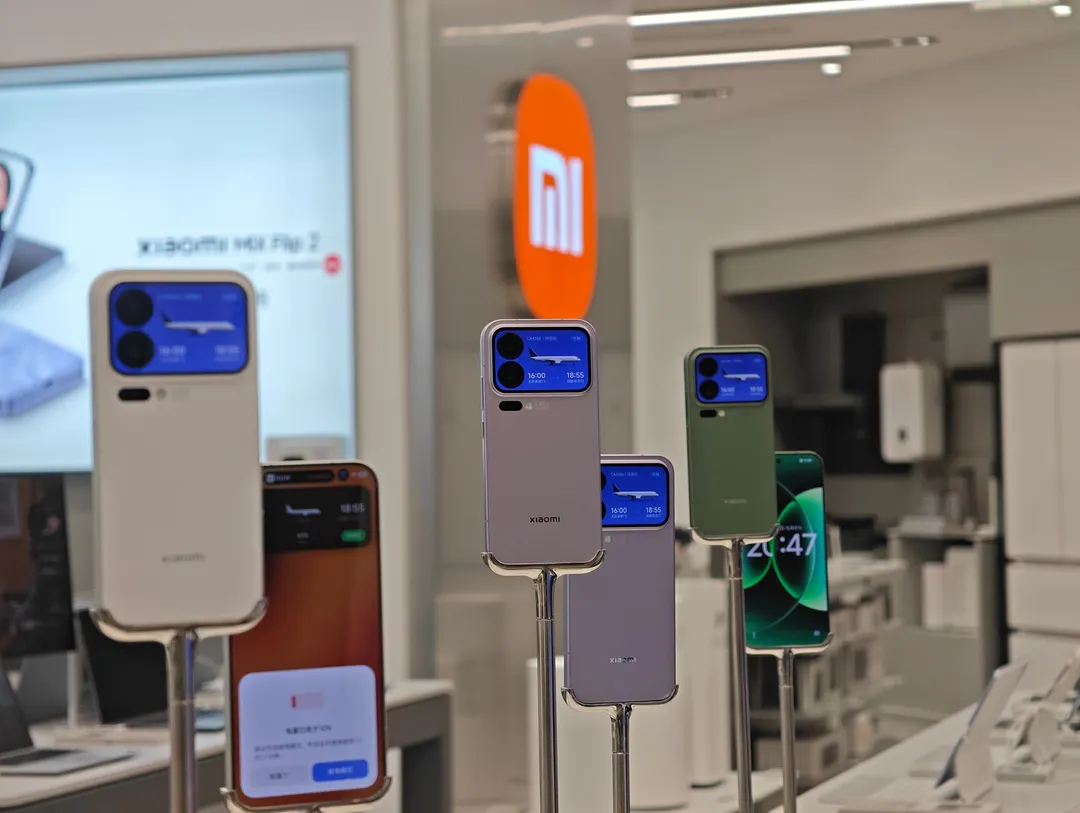 Xiaomi 17 Pro Max: la batería de 6.000 mAh y la carga ultra rápida aseguran que el equipo permanezca operativo durante jornadas laborales extensas.