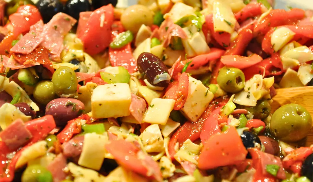 Perfecto para el verano es este antipasto italiano