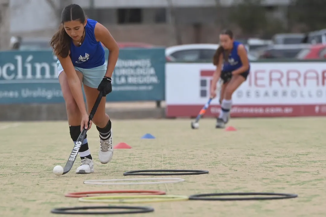 María Badui en plena práctica de la clínica.