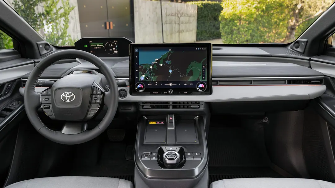 Toyota C-HR: el SUV compacto 100% eléctrico con tracción integral