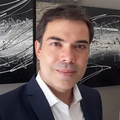Claudio Assenza, de 43 años, falleció en el trágico accidente. Su familia fue atendida e internada con heridas graves, producto del siniestro.