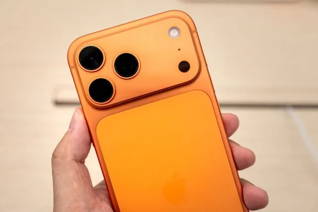 El próximo iPhone 18 Pro Max debe incorporar un almacenamiento base más amplio para evitar la dependencia de la nube.