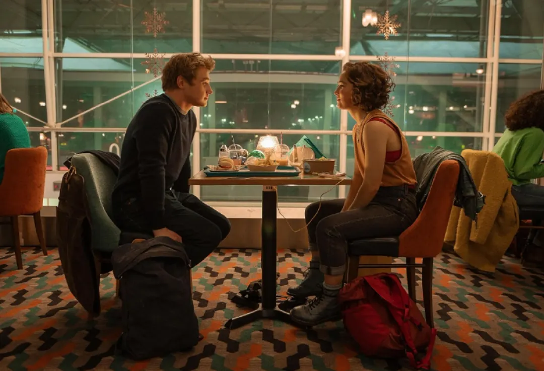 NETFLIX. Love at first sight.