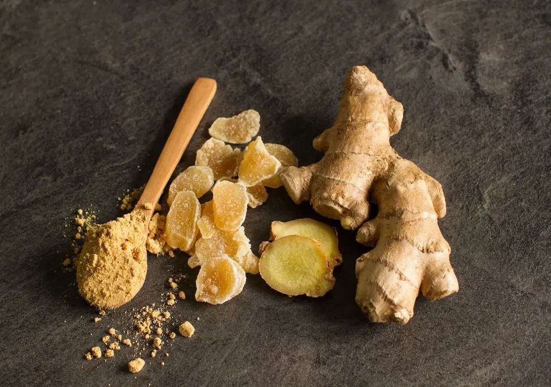 El jengibre con limón y canela son los ingredientes para perfumar la casa. Foto: Archivo
