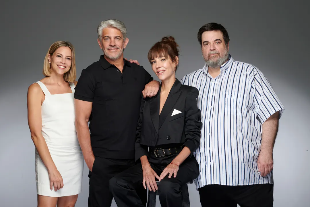 Inés Palombo, Pablo Echarri, Paola Krum y Carlos Portaluppi protagonizan Maldita felicidad.