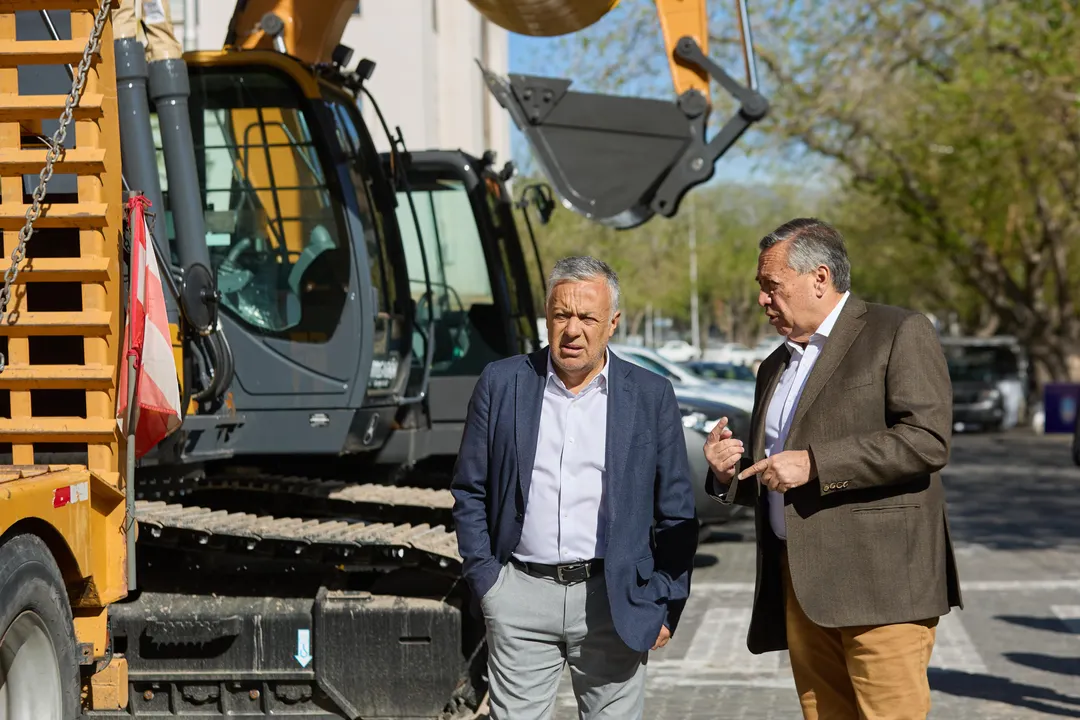 El gobernador Alfredo Cornejo y el titular de Irrigación, Sergio Marinelli.