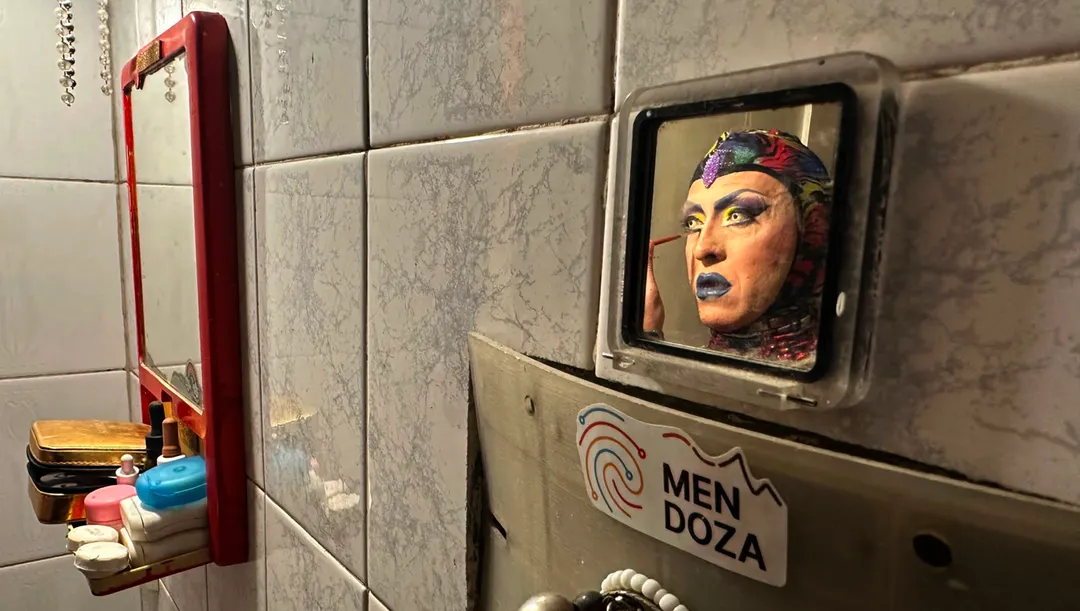 El artista le abrió las puertas de su casa a MDZ para poder conocer su historia en profundidad.