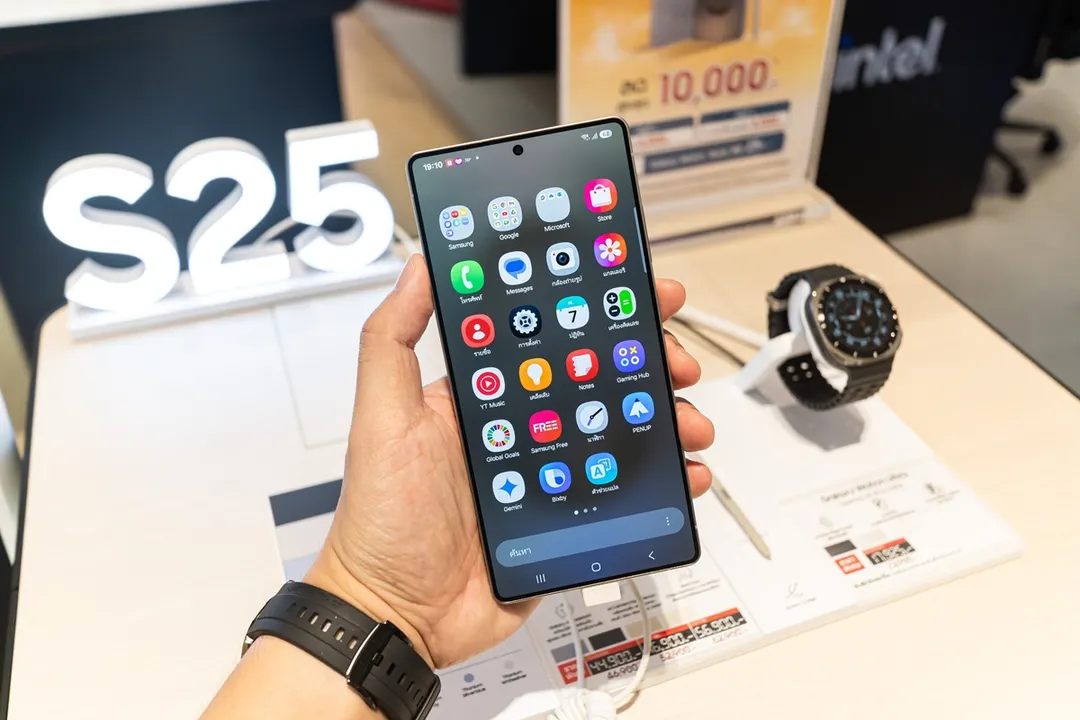 Samsung Galaxy S25 Ultra incorpora cuatro cámaras principales para experimentar con diferentes planos, distancias, detalles e iluminación.