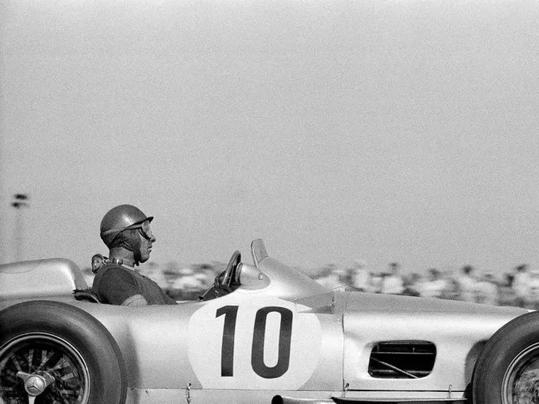 El Mercedes-Benz W196 con el que Juan Manuel Fangio dominó la Fórmula 1 en la década del 50'.