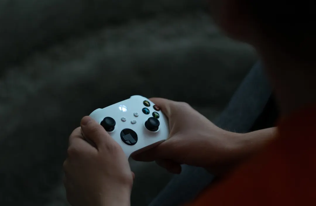 Microsoft refuerza la integración del mando de Xbox en PC  con una herramienta pensada para multitarea.