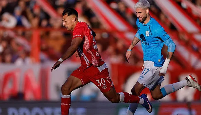 Iván Morales es nuevo jugador de Independiente: llega a préstamo desde Argentinos.