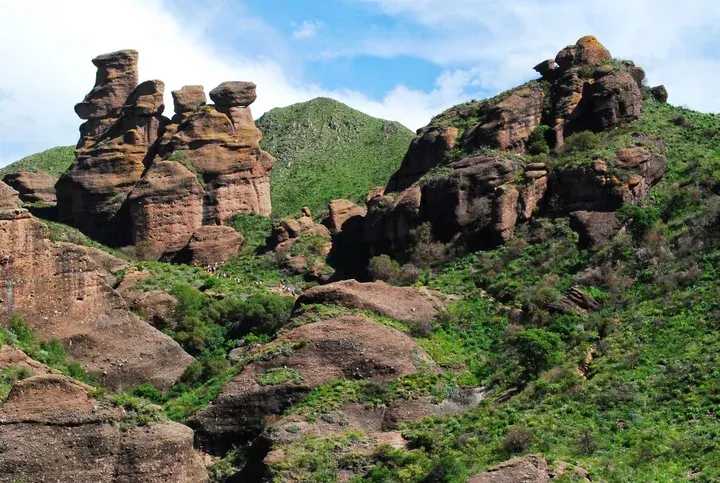 Entre historia, tradiciones y naturaleza, este pueblo del norte de Punilla se ha convertido en un refugio ideal para el descanso.  