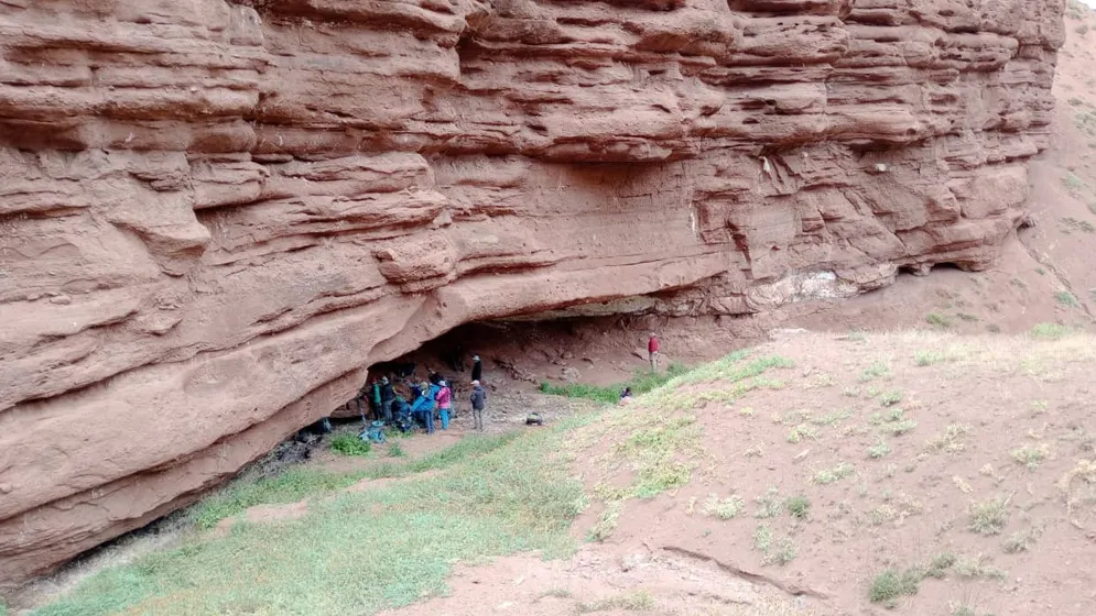 Investigadores relevaron decenas de sitios arqueológicos en alta montaña para protegerlos antes de abrir un nuevo sendero turístico.