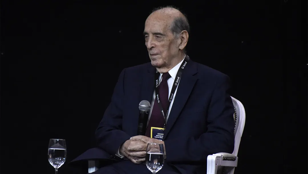 El economista Ricardo Arriazu se refirió recientemente a la necesidad de estabilizar el tipo de cambio y las opciones que tiene el país sobre la mesa.  