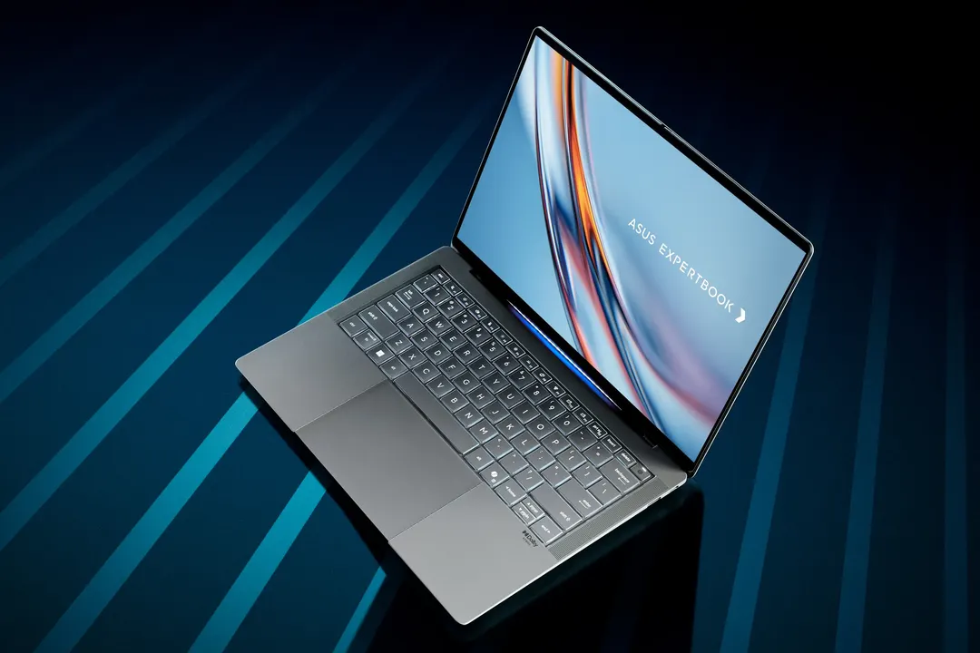 Asus Expertbook.