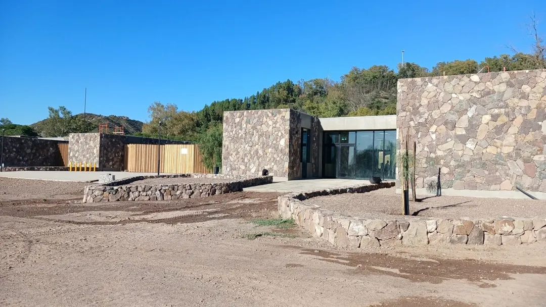 Con fondos del BID, Mendoza concretó obras centrales en el Ecoparque. El predio sigue cerrado, pero el paseo histórico podría abrir en breve.