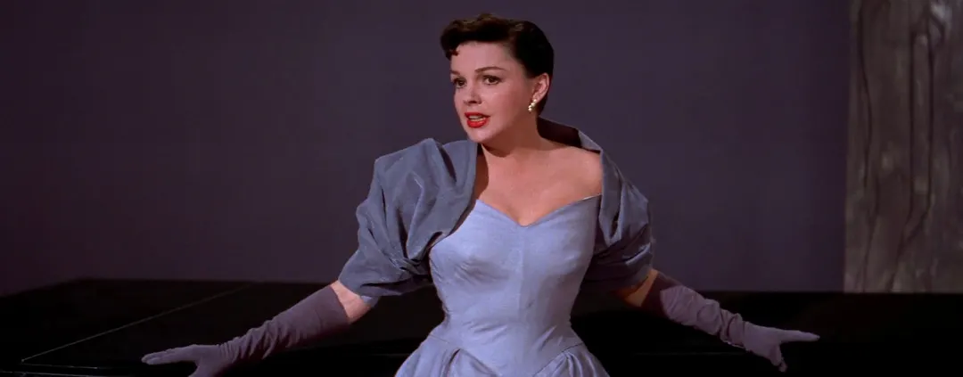 Judy Garland es una reconocida actriz de Hollywood, que triunfó en las décadas de 1930, 1940 y 1950.
