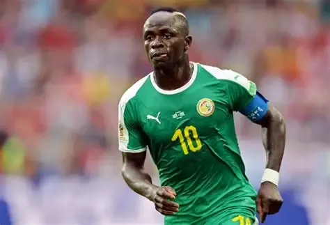 La historia de Sadio Mané también merece ser contada en las mesas familiares.