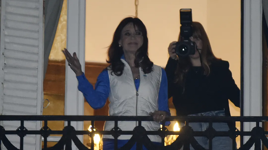 Cristina Fernández de Kirchner conspira con su deseo de conducción no solo al peronismo, sino a cualquier otro proyecto progresista que pretenda enfrentarse a Javier Milei en un ballotage. 