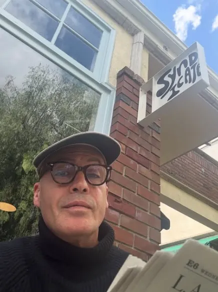 Así luce en la actualidad Billy Zane, Caledon Hockley en Titanic.