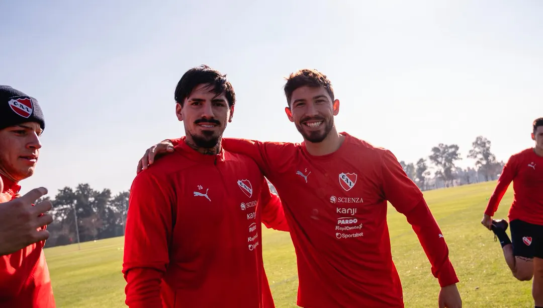 Kevin Lomónaco y Felipe Loyola, dos de las grandes figuras de Independiente.