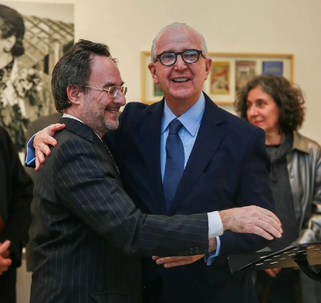 El presidente de la ANBA Sergio Baur y el presidente del FNA Tulio Andreussi Guzmán en la inauguración.