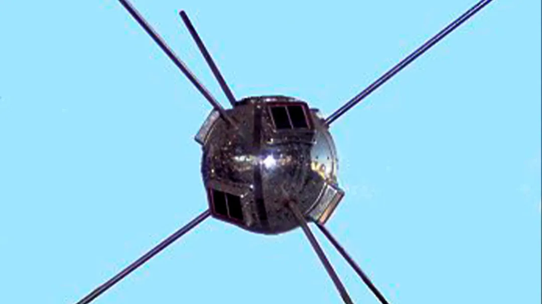 A pesar de su silencio Vanguard 1 sigue en órbita. Su trayectoria es seguida por sistemas de vigilancia espacial.