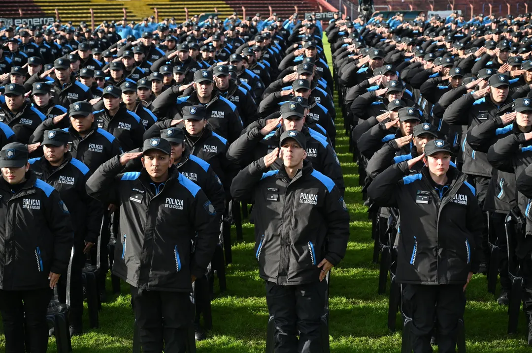 Jorge Macri sumó 650 policias nuevos a la Ciudad.