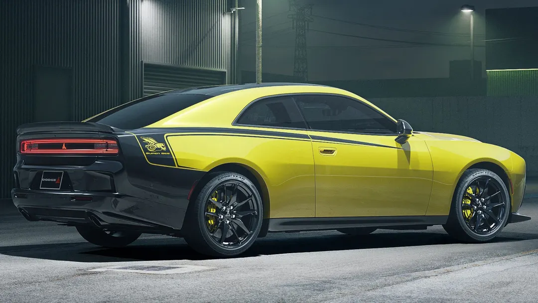 Dodge Charger Super Bee Launch Edition 