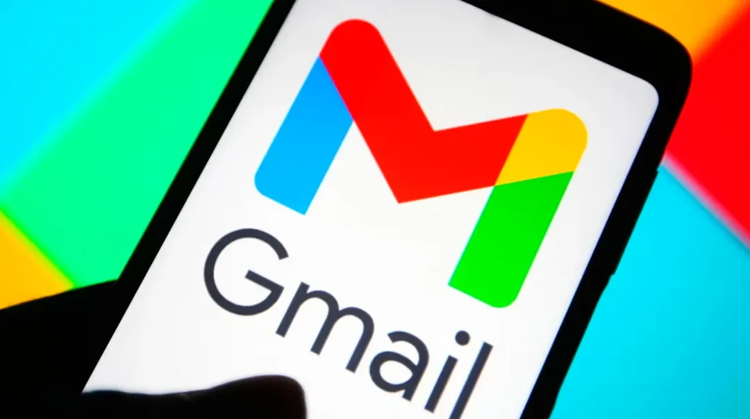 Menos banners y una bandeja de entrada más “limpia” hacen que muchos usuarios elijan Gmail como su correo principal para el día a día.